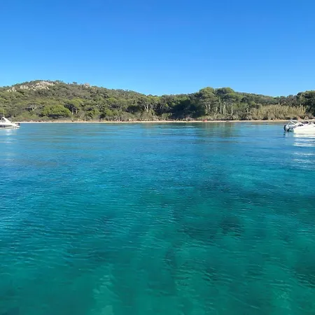 아파트 Les Locations Cinaureva « la Baie Des Iles » *