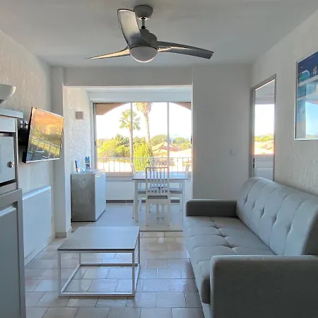 Les Locations Cinaureva « la Baie Des Iles » Apartamento *